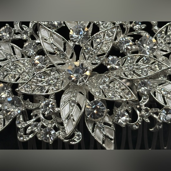 Bejeweled Silver Tone Metal Crystal Hair Comb Accessory, Wedding Bridal Princess - Picture 3 of 11